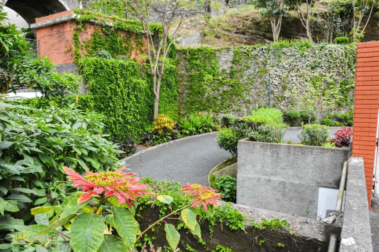 Vista Formosa Funchal Apartment Luaran gambar